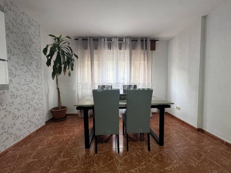 Foto a0217ddc-fd98-413d-8b1d-960549f5c19d. Lloguer pis a Centro-San Felipe-Huerta Fava Línea de la Concepción (La)