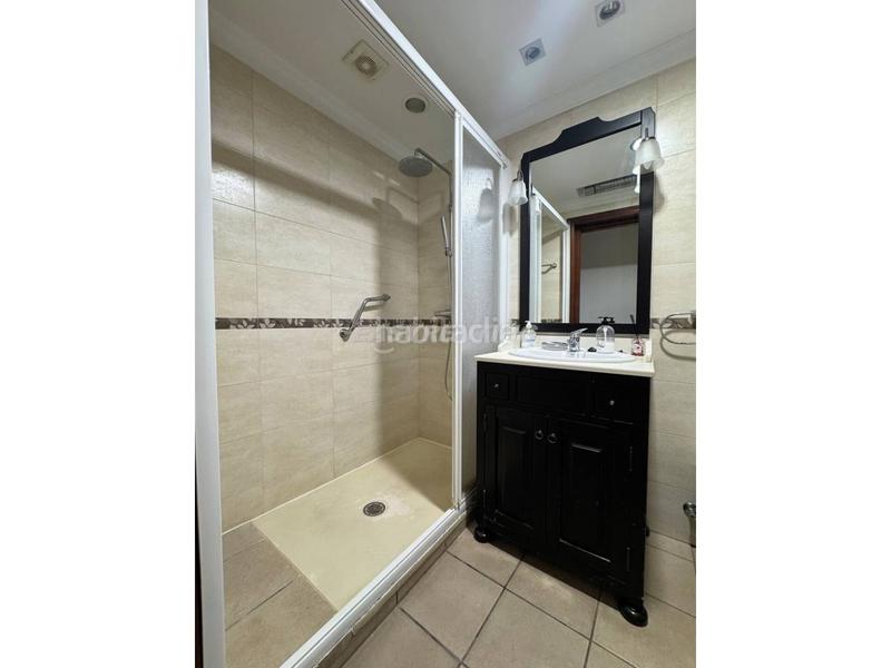 Foto a7f55df6-2be2-4360-8c6f-c1d2e4c08e81. Lloguer pis a Centro-San Felipe-Huerta Fava Línea de la Concepción (La)