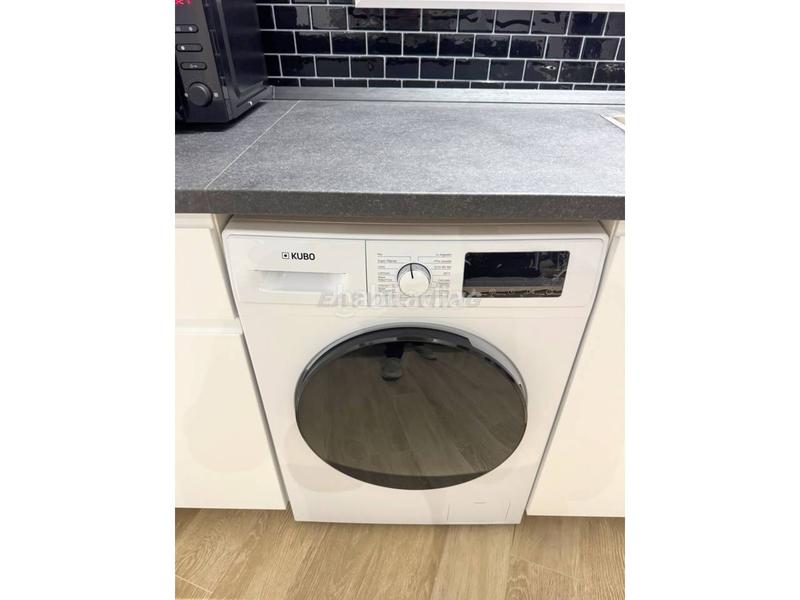 Foto 63370fdb-4ea2-4fb7-8073-7077db0a118e. Lloguer pis a Centro-San Felipe-Huerta Fava Línea de la Concepción (La)