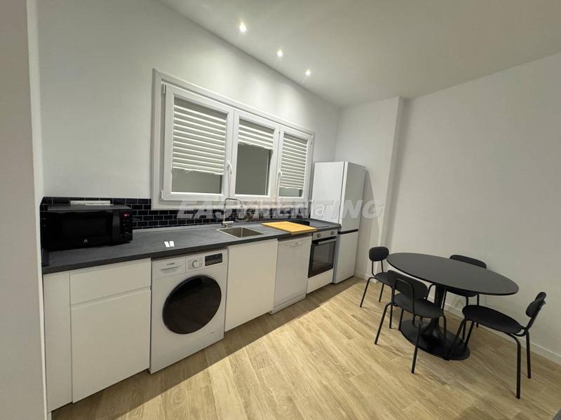 Foto 6e80aaad-eea7-41b2-9226-b8d69bfd866b. Rent flat in Centro-San Felipe-Huerta Fava Línea de la Concepción (La)