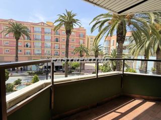 Appartement  Calle cadalso. Ocasión única  gran piso en paseo fariñas con 2 plazas de garaje