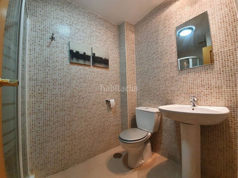 Foto d3d5907e-36b8-4525-ba78-cd3ca0f77dd4. Pis amb aparcament a Santa Bárbara-Ciudad Deportiva Línea de la Concepción (La)