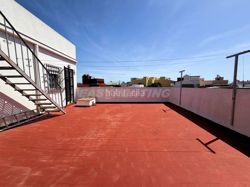 Foto f5772e4a-e838-4e3d-a05c-2200e13b21bf. Casa a San Pedro-Gabriel Miró-María Guerrero Línea de la Concepción (La)