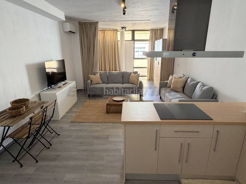 Foto 8ac5e3e9-744f-4e4e-97e4-07282ebdd58b. Lloguer loft a Centro-San Felipe-Huerta Fava Línea de la Concepción (La)