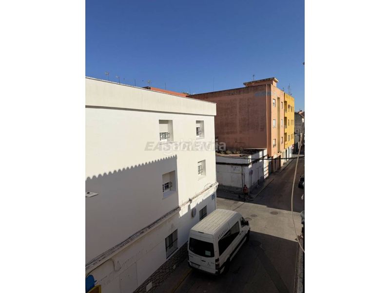Foto da755712-7c81-4a80-bde9-17c9950025b4. Lloguer loft a Centro-San Felipe-Huerta Fava Línea de la Concepción (La)
