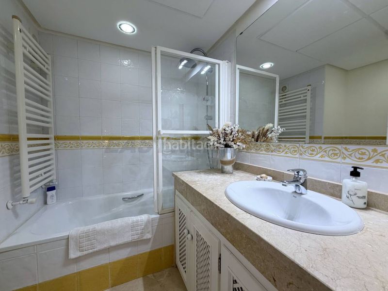 Foto eb8c6fa8-4a71-4317-b262-df86a8112944. Miete reihenhaus mit parking pool in La Alcaidesa