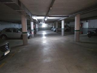 Posto auto in Carrer riu glorieta 4. Parking en plaza garcía lorca nou centre