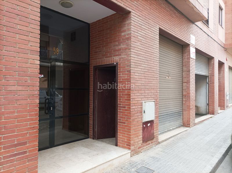Foto 4b7608ca-0bb8-4401-a916-f014d0a4227b. Local comercial a carrer vint-i-sis 19 a Bonavista Tarragona
