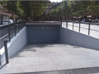 Location Parking voiture à Carrer riu glorieta 4. Garaje en venta en carrer riu glorieta, 4, torreforta