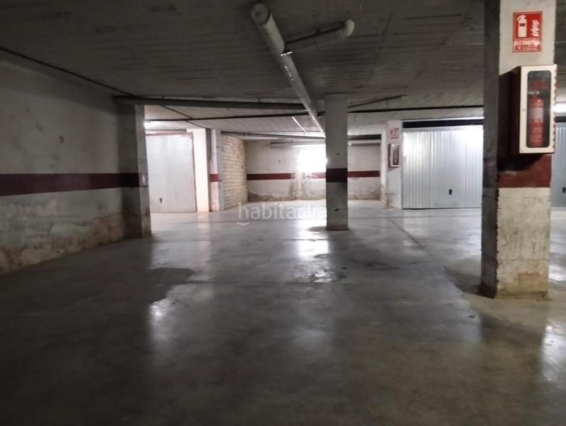 Foto 16d69a15-e642-4369-bec0-3e8553102089. Aparcament cotxe a calle enrique pareja 10 a Centro Salobreña