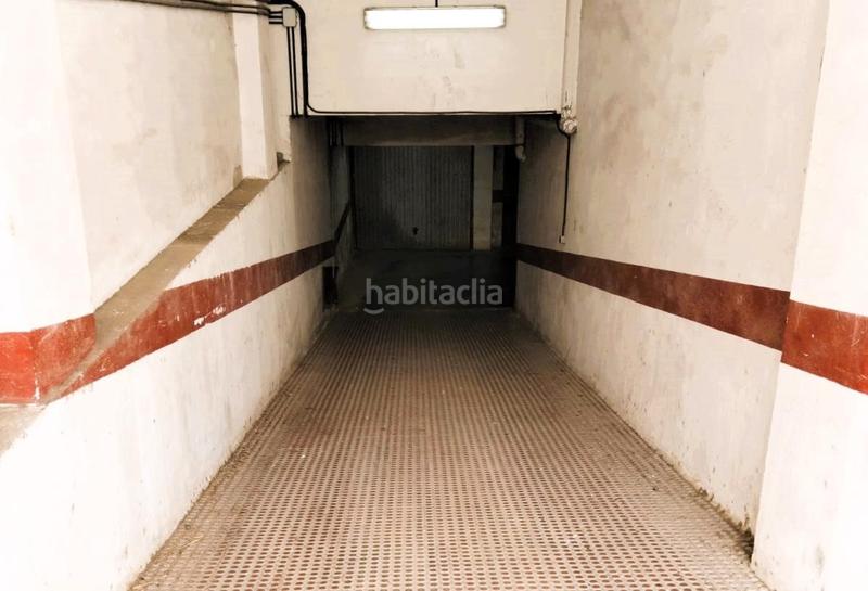 Foto 9d046c9d-a56b-4ed9-a6c1-79c721e8b706. Aparcament cotxe a calle enrique pareja 10 a Centro Salobreña