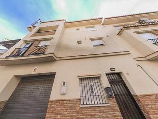 Casa en Calle barranco del diente 16. Casa en motril