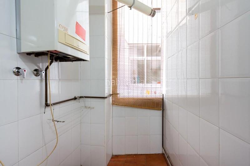 Foto 23aabd7b-32ce-4db3-945a-0e09d7538150. Piso en calle caniche 1 piso en Maracena