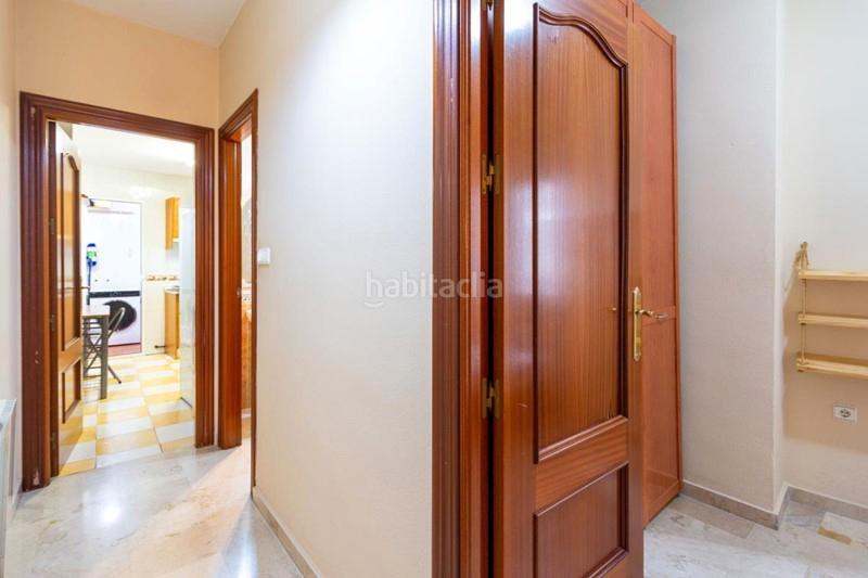 Foto 400d1622-c37c-41da-88bd-503a508a867d. Piso en calle caniche 1 piso en Maracena