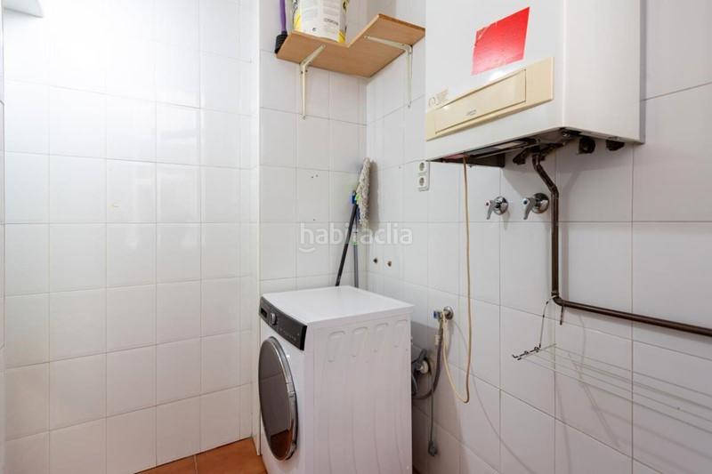 Foto b0413369-f12a-4d1c-b02c-949861101bc8. Piso en calle caniche 1 piso en Maracena