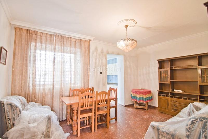 Foto c9ca7ed1-2dd6-4049-aa11-867f90e64c47. Casa  en Motril ciudad Motril