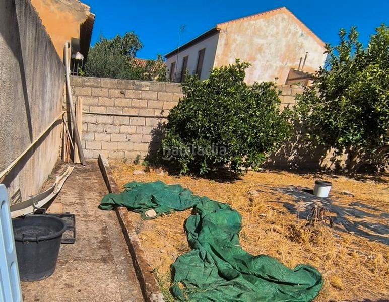 Foto 5a55ef8a-4109-40b8-a49a-d33ef9923f75. Casa a calle maestro fernando fernández castilla 3 a Padul