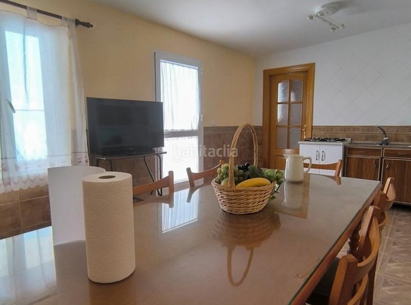 Foto f39e6fbf-6c5d-405d-9e09-574235c1636b. Casa a calle maestro fernando fernández castilla 3 a Padul