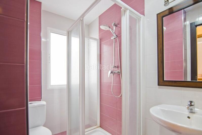 Foto 49f0f025-b139-4de4-be60-17f69eb35f1c. Pis a calle cuevas 8 a Motril ciudad Motril