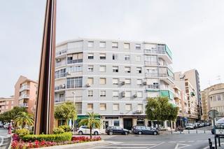 Appartement  Calle cuevas 8. Piso en motril