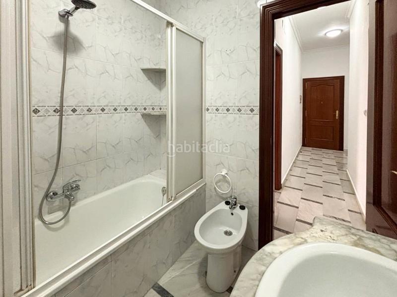 Foto a19f5062-88d1-45a3-a13f-b4cc3a7e267c. Pis a avenida diputación 13 a Atarfe