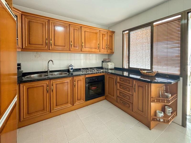 Foto 60a100ad-e637-4d64-bba6-f82ab0173e2e. Haus mit parking in Atarfe