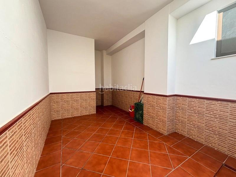 Foto f400bc27-e543-472b-b48a-d9f1ad7a2f6e. Haus mit parking in Atarfe