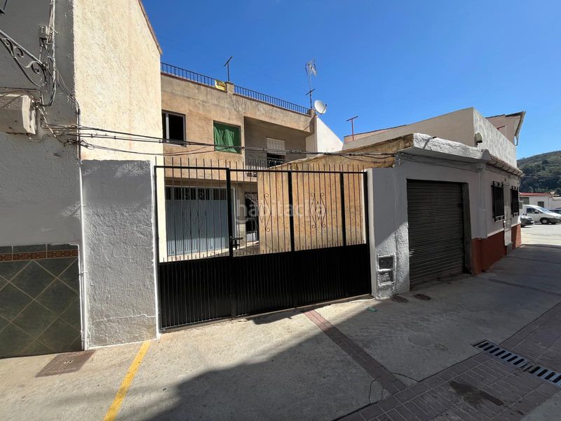 Foto 9c2a00c0-0f20-4e69-adc6-1ca41f9877b8. Haus in avenida valle de lecrin 18 in Lecrín