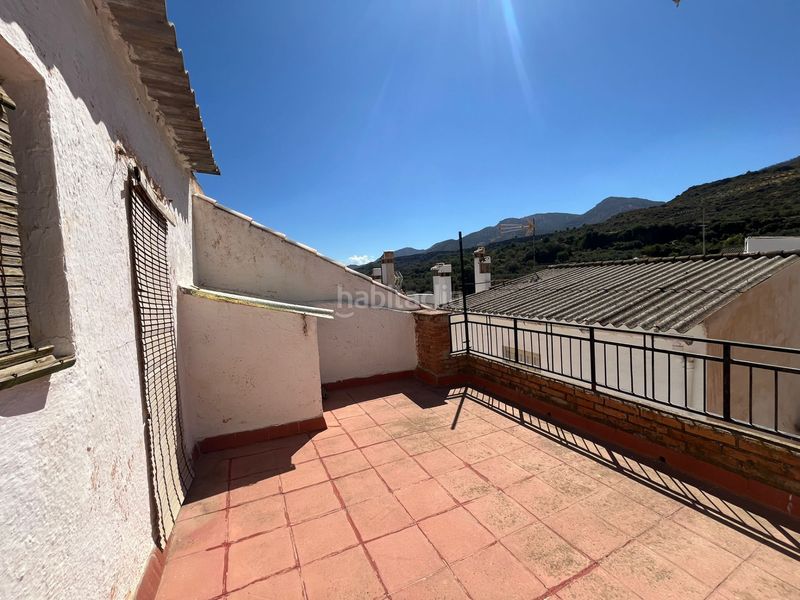 Foto 925c8a7c-54ad-47a2-8ae7-bad115577bbc. Casa a Albuñuelas