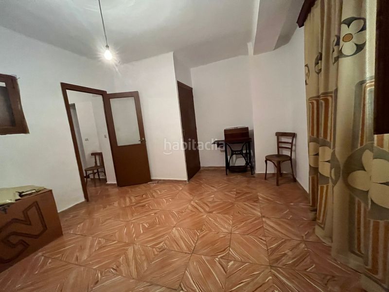 Foto 93c3fe51-1e97-45c3-9b7a-fbc198665f6f. Casa a Albuñuelas