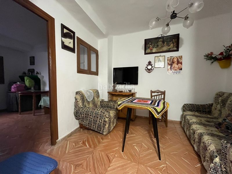 Foto cef15f40-863d-457f-b792-6604bde37c90. Casa a Albuñuelas