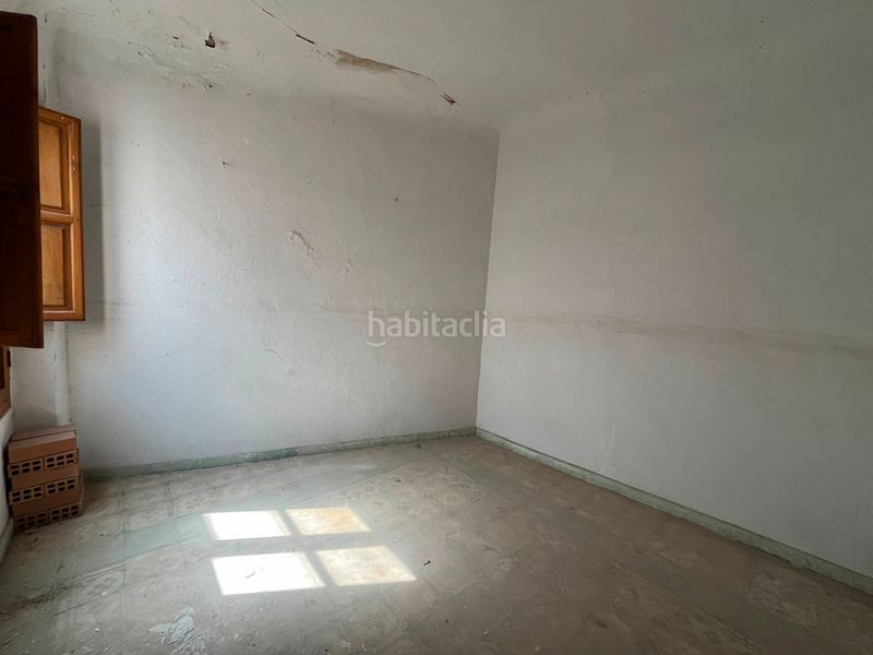 Foto b4b59ddf-c87c-4d16-a252-2fef7e9c1479. House in calle pintor julio garcía villena 4 in Padul
