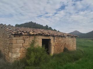 Masia a Montmaneu. Finca rst. en venta en sers.