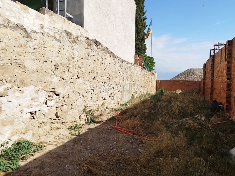 Foto 7a741c01-68fa-4a2c-b1a7-41c83bee705a. Terreny residencial a Castelldans