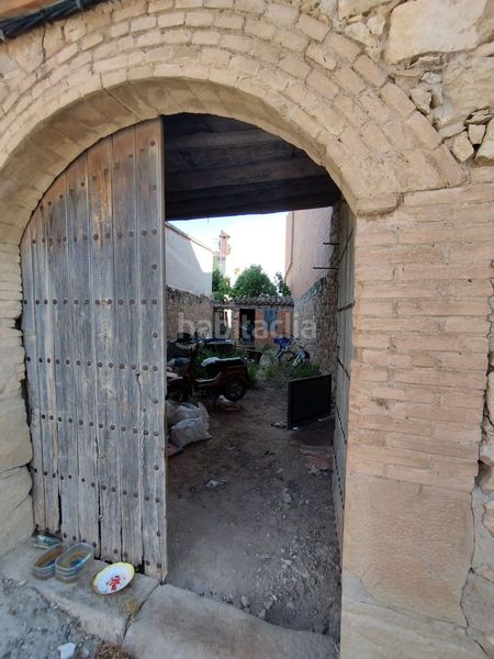 Foto c8d19e7c-1db2-4105-b3ac-9a92f513baa8. Terreny residencial a Castelldans