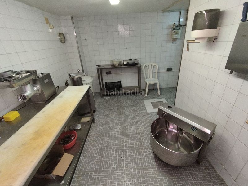 Foto 484ad9bb-5a0d-4e32-89c6-10033eb4863f. Local comercial a odon fonoll a Magraners Lleida