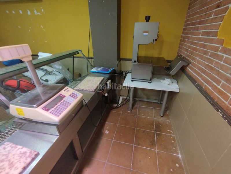 Foto 70c47933-76bc-4797-aa02-7800b75b4ea8. Local comercial a odon fonoll a Magraners Lleida