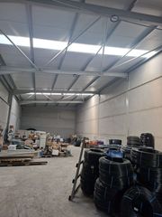 Miete Fabrikhalle in Magraners. Nave industrial en alquiler en polígonos.