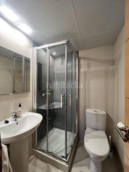 Foto 0290af79-dc12-4c82-baf4-7adb955f64c5. Alquiler ático precioso ático de dos dormitorios con solarium en Benalmádena