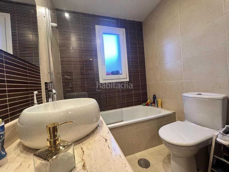 Foto 9b5dfb48-3155-4a8f-b08f-db52c8c393d7. Alquiler ático precioso ático de dos dormitorios con solarium en Benalmádena