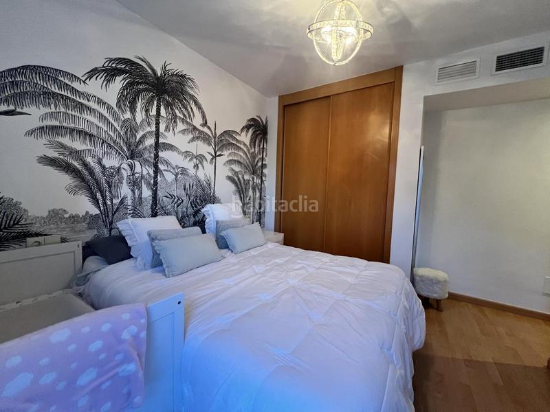 Foto bbb046bc-39fb-4f69-a418-74d1090434e1. Miete dachwohnung mit parking in Santangelo Benalmádena