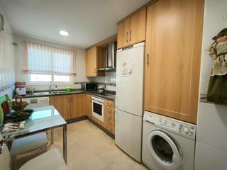 Location Appartement  Helios. Precioso, piso de septiembre a junio con garaje