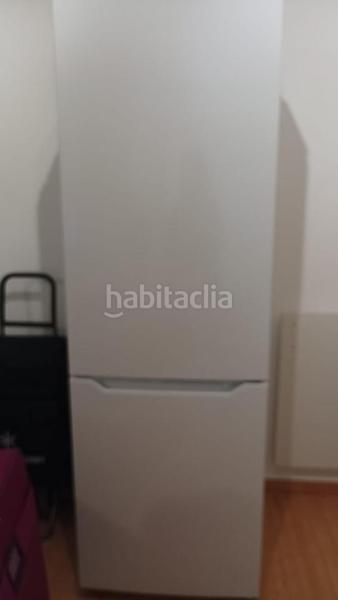 Foto 8618314c-3200-4726-8cdd-623e13a9cda5. Alquiler piso bonito apartamento en primera línea de playa en Benalmádena