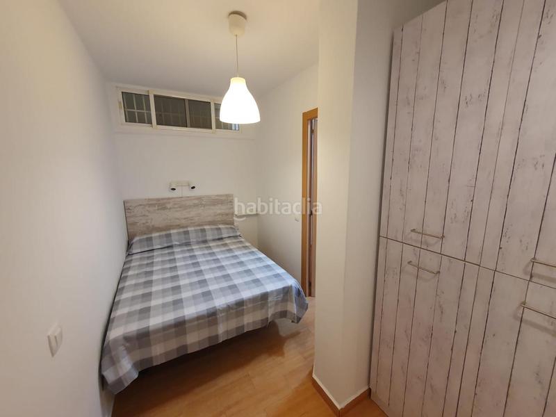Foto fd67d884-89a4-4273-83d5-da156937076e. Alquiler piso bonito apartamento en primera línea de playa en Benalmádena