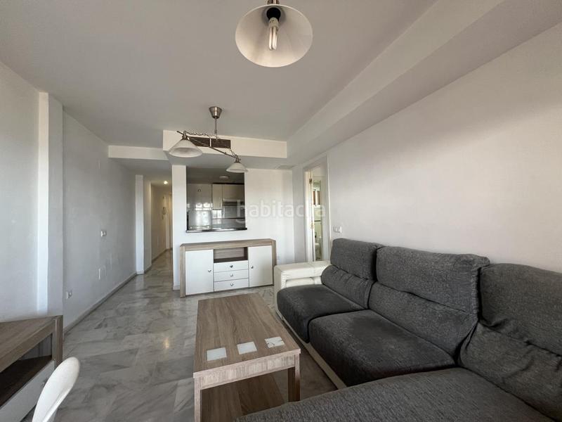 Foto cb74bc32-ac51-4251-aad1-b1f9e9cb16ab. Miete etagenwohnung mit parking in Santangelo Benalmádena