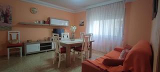 Location Appartement  Marítimo rey de españa 79. Vivir en primera línea de playa todo el año