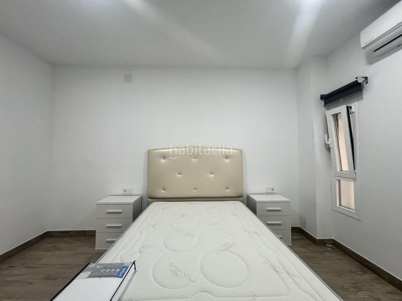 Foto 821d5c4d-5e3d-4ac0-80c6-e7dd308f46ca. Miete erdgeschoss in lope de rueda 50 in Fuente Alegre - El Chaparral - Los Morales Málaga