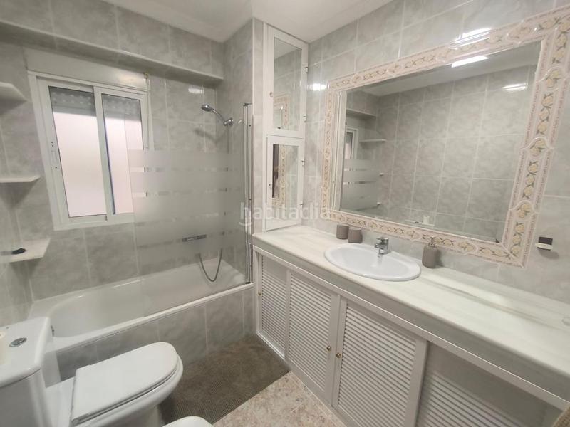 Foto cc72b4fc-0fa7-4bda-a128-435be3b0332e. Location appartement dans don juan de austria 37 dans Málaga