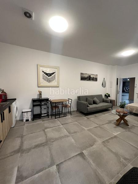 Foto 5051f528-0acb-465a-a508-a644c2de5f46. Miete studiowohnung in jacinto benavente 3 in Puerto Deportivo Fuengirola