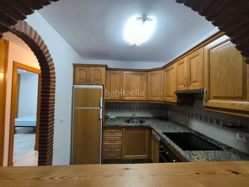 Foto 8cc17dc8-9b84-4b36-b2c6-2b0ce3819f1c. Alquiler piso precioso, piso de dos habitaciones con garaje cerrado en Benalmádena